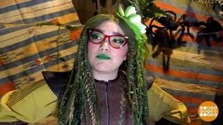 Вам Баба Яга нужна? Еще как нужна! Доброе утро. Фрагмент