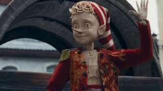 В столичном метро начала работу выставка костюмов персонажей из «Буратино»