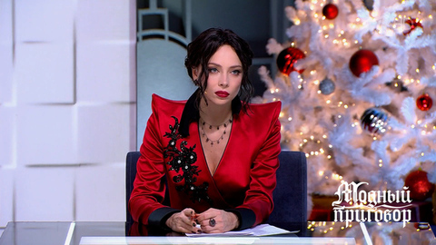 «Бежать от таких подонков надо», — Настасья Самбурская дала совет героине. Модный приговор. Фрагмент