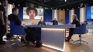 Идут последние приготовления к прямому эфиру программы «Итоги года с Владимиром Путиным»