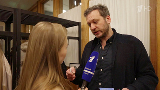 Журналисты сегодня получали аккредитации на программу «Итоги года с Владимиром Путиным»