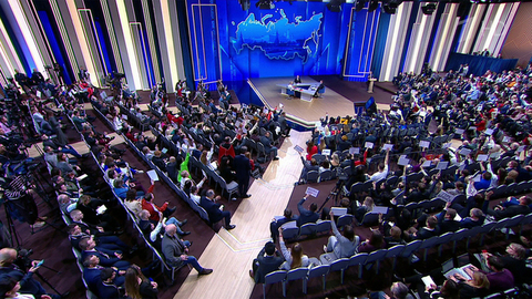 Большая часть программы «Итоги года с Владимиром Путиным» была посвящена социальной тематике