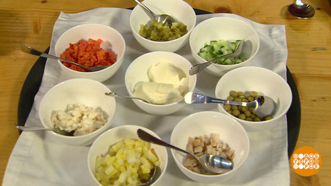 Оливье: перемешать, но не взбалтывать. Доброе утро. Фрагмент