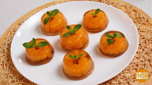 Готовим десерт — желе с мандаринами. Доброе утро. Фрагмент