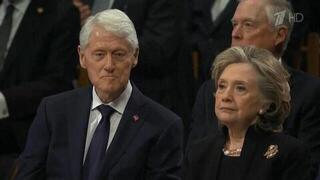 Бывшему президенту США Биллу Клинтону пришлось давать показания по делу Эпштейна