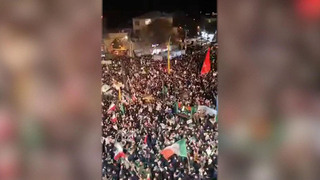 Тысячи жителей Тегерана вновь вышли на массовые митинги