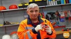 О сколько нам открытий чудных готовит... канцелярский нож! Доброе утро. Фрагмент