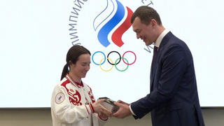 Компания «Билайн» передала Олимпийскому комитету России партию смартфонов для спортсменов