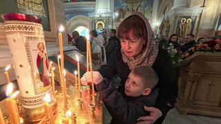 В России отмечают Пасху — главный христианский праздник