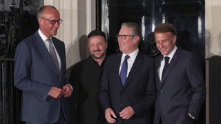 Лидеры евротройки стремятся активно участвовать в переговорах по украинскому кризису