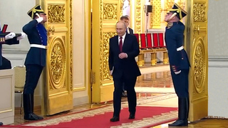 Владимир Путин вручает медали «Герой Труда» и знаки лауреатов госпремий России