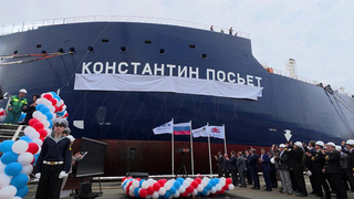 В Приморье прошла церемония имянаречения арктического танкера-газовоза