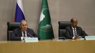 Дальнейшее вооружение Украины закончится поражением для Запада, заявил Сергей Лавров