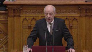 В Венгрии президент согласился уйти в отставку