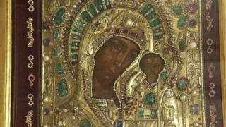 Православные верующие отмечают праздник явления Казанской иконы Божией Матери