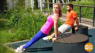 Фитнес-разминка на скамейке: сжигаем калории! Доброе утро. Фрагмент