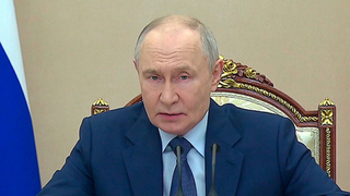 Президент обсудил с Совбезом работу предприятий, производящих материалы для выпуска новых образцов вооружения