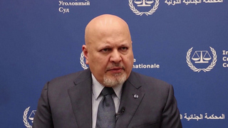 Карим Хан отстранен от должности прокурора Международного уголовного суда