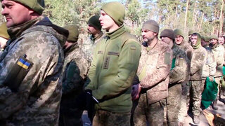 Все больше украинских военнопленных просят не включать их в списки на обмен, надеясь остаться в России