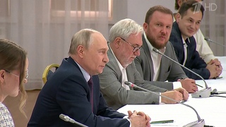 Владимир Путин обсудил с архитекторами и урбанистами развитие городов Дальнего Востока