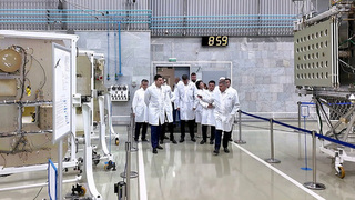 Губернатор Подмосковья посетил два ведущих предприятия в ракетно-космической отрасли в регионе