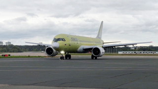 Первый серийный самолет МС-21-310 совершил дальний перелет