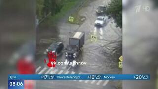 На Челябинск обрушился ливень с градом: кадры последствий