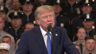 Президент США Дональд Трамп заявил, что Штаты могут уничтожить Иран, но не хотят