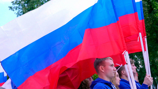 По всей стране прошли мероприятия, посвященные Дню государственного флага России