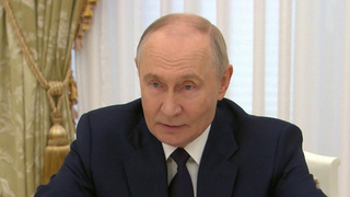 Владимир Путин в Кремле провел встречу с министром иностранных дел Индии
