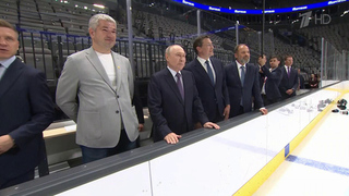 В Нижнем Новгороде Владимир Путин посетил спортивный комплекс Volga Арена