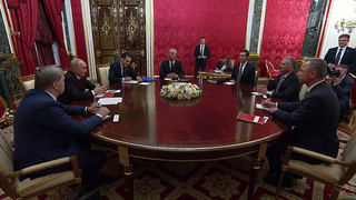 В Кремле Владимир Путин встретился со Стивом Уиткоффом и Джаредом Кушнером