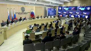 Все данные о ходе голосования стекаются в Информационный центр Центризбиркома