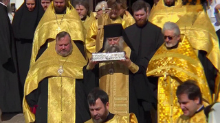Сегодня из Храма Христа Спасителя увезли мощи святителя Спиридона Тримифунтского