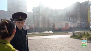 В Стерлитамаке произошел крупный пожар в торговом центре: видео