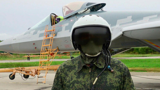 Российские ВКС получили новую партию многофункциональных истребителей Су-57