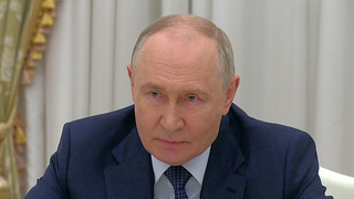 Владимир Путин провел встречу с руководителями партий, прошедших в Госдуму