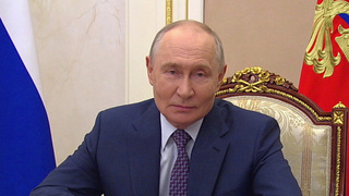 Владимир Путин поздравил российских педагогов с Днем учителя