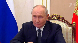 Владимир Путин провел совещание с постоянными участниками Совбеза России