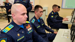 Участники спецоперации среди курсантов легендарного училища в Ярославле