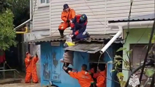 В Крыму спасатели наращивают силы для борьбы с ударом стихии