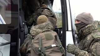 С подконтрольной Киеву территории домой возвращаются 270 наших военных