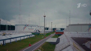 Зеленский продолжает игнорировать призыв Трампа не бить по российским НПЗ