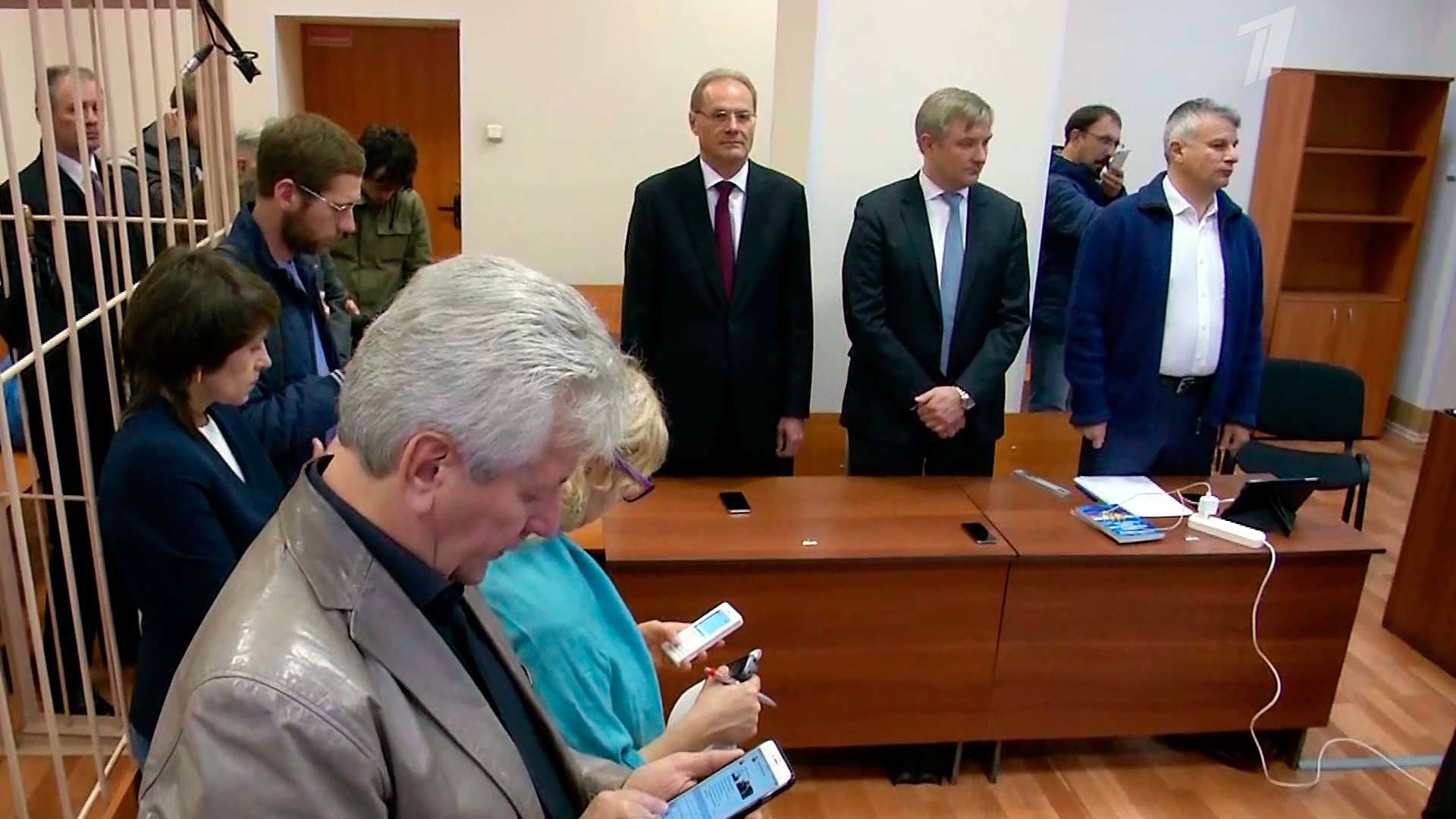 Выпуск новостей в 12:00 19 октября 2017