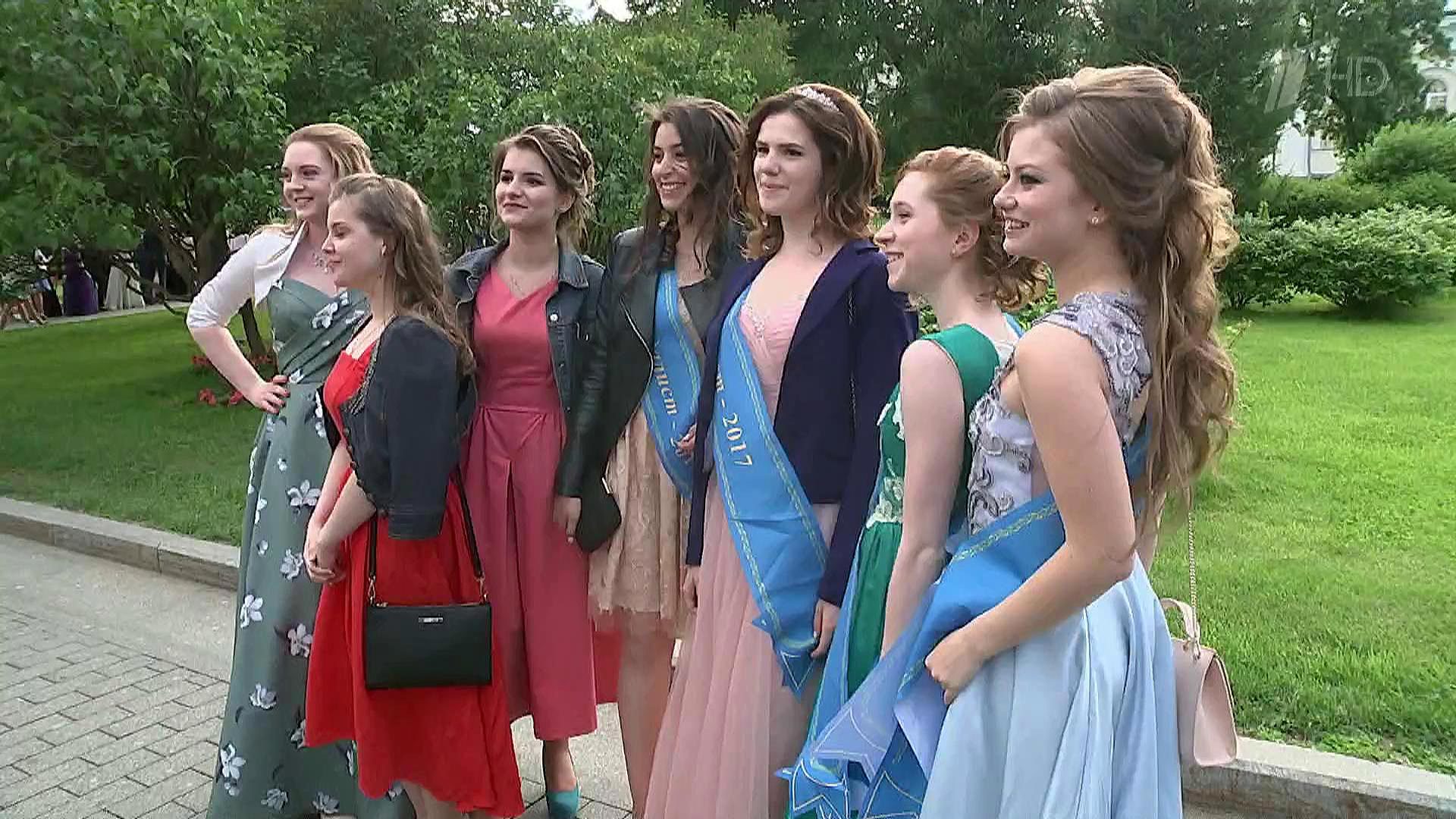 Выпуск программы "Время" в 21:00 23 июня 2017