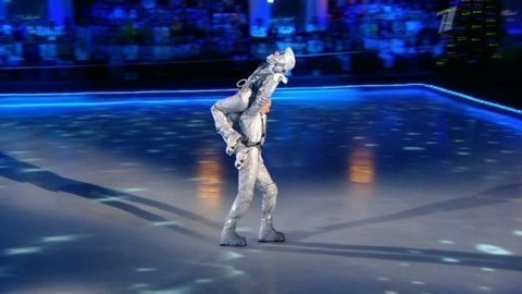 Оксана Домнина и Иван Скобрев. Выступление. Фрагмент выпуска от 27.12.2014