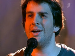 Петр Налич — «Крылья». Вечерний Ургант. Фрагмент выпуска от 11.05.2012