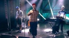 Макс Корж — «Где я». Вечерний Ургант. Фрагмент выпуска от 11.04.2013