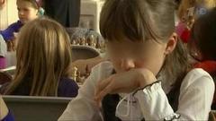 Недетские игры в школах. Как родителям понять, что ребенок в беде. Здоровье. Фрагмент выпуска от 02.10.2016