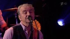 «Чайф» — «Кто-то хитрый и большой». Праздничный вечер, посвященный десятилетию благотворительного фонда «Подари жизнь». Фрагмент выпуска от 26.11.2016